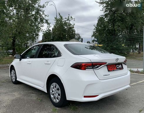 Toyota Corolla 2020 - фото 20