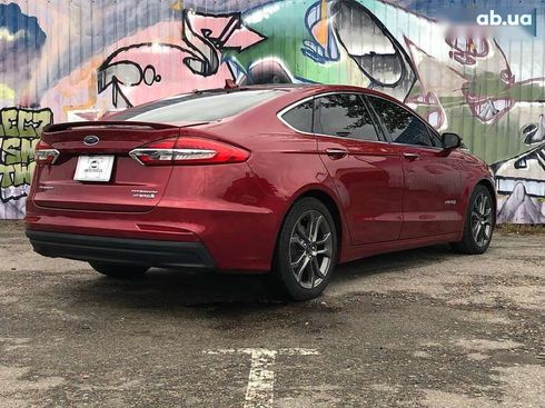 Ford Fusion 2019 - фото 8