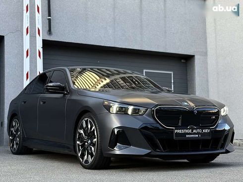 BMW i5 2023 - фото 12