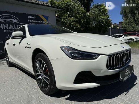 Maserati Ghibli 2015 - фото 21