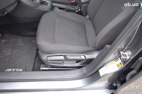 Volkswagen Jetta 2016 - фото 9