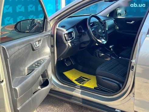 Kia Stonic 2018 - фото 23