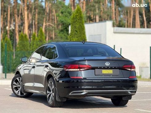 Volkswagen Passat 2020 - фото 8