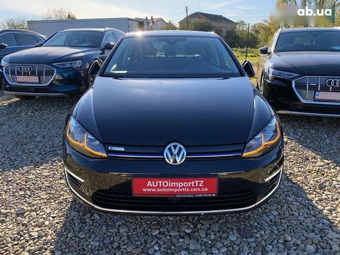 Volkswagen e-Golf 2019 - фото 29