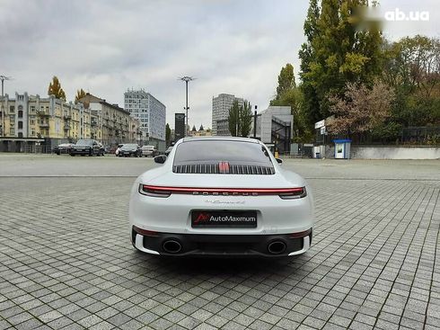 Porsche 911 2019 - фото 10
