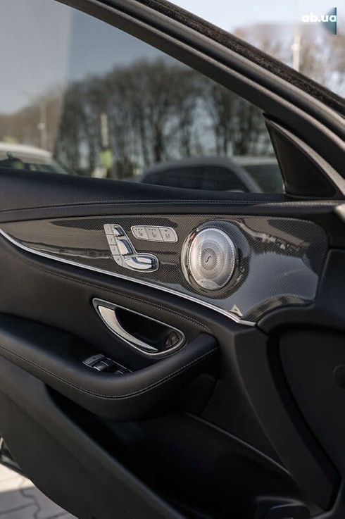 Mercedes-Benz E-Класс 2016 - фото 20