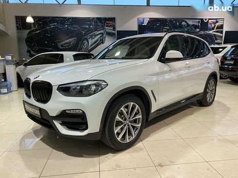 BMW X3 2018 - фото 8