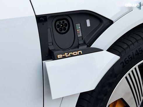 Audi E-Tron 2020 - фото 23