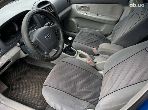 Kia Cerato 2007 - фото 11