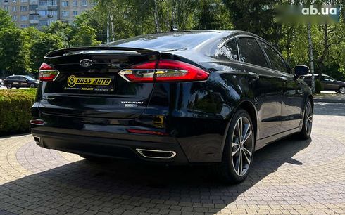 Ford Fusion 2020 - фото 7