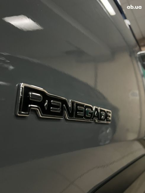 Jeep Renegade 2018 серый - фото 4