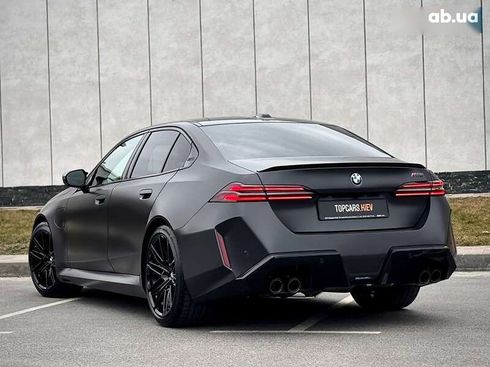 BMW M5 2025 - фото 7
