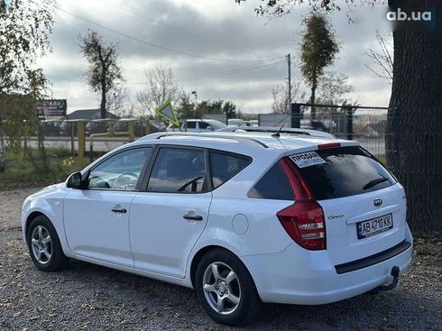 Kia Cee'd 2009 - фото 22