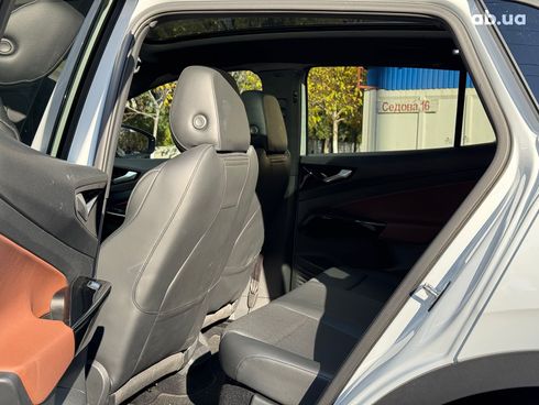 Volkswagen ID.4 2022 белый - фото 13