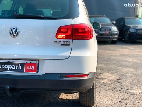 Volkswagen Tiguan 2012 белый - фото 12