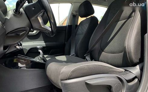 Kia Rio 2016 - фото 11