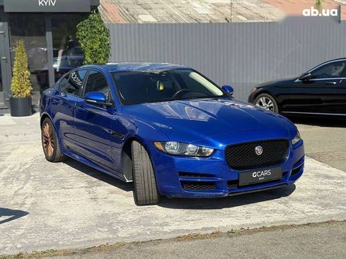 Jaguar XE 2018 - фото 4