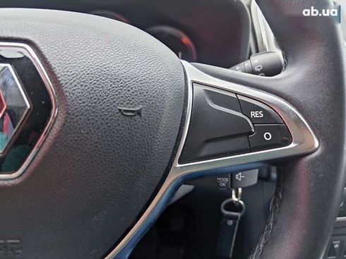 Renault Sandero 2021 - фото 17