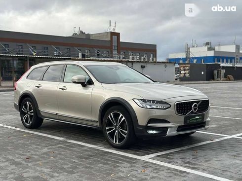 Volvo V90 2017 - фото 20