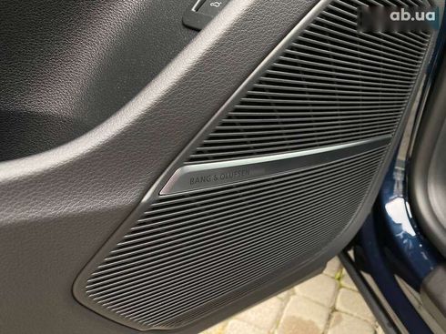 Audi Q8 2023 - фото 17