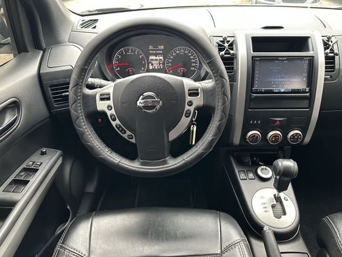 Nissan X-Trail 2012 пурпурный - фото 13