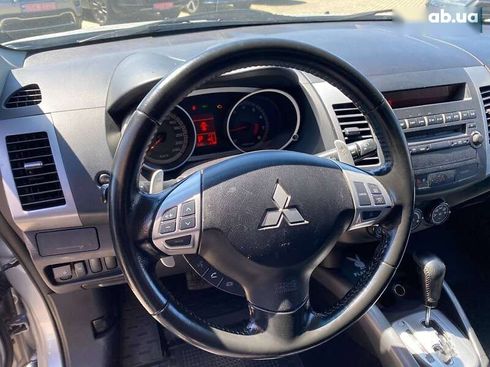 Mitsubishi Outlander 2012 - фото 13