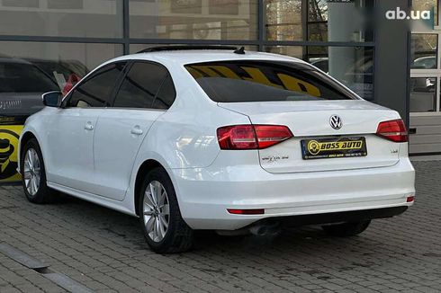 Volkswagen Jetta 2015 - фото 4