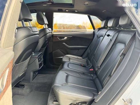 Audi Q8 2020 - фото 27