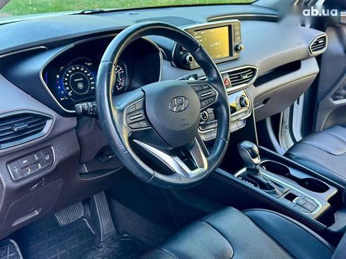 Hyundai Santa Fe 2019 - фото 20