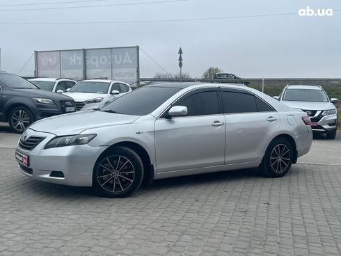 Toyota Camry 2008 серый - фото 3