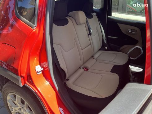 Jeep Renegade 2016 красный - фото 5