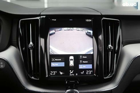 Volvo XC60 2019 - фото 18