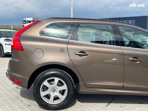 Volvo XC60 2015 коричневый - фото 12
