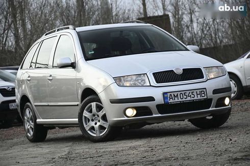 Skoda Fabia 2007 - фото 2