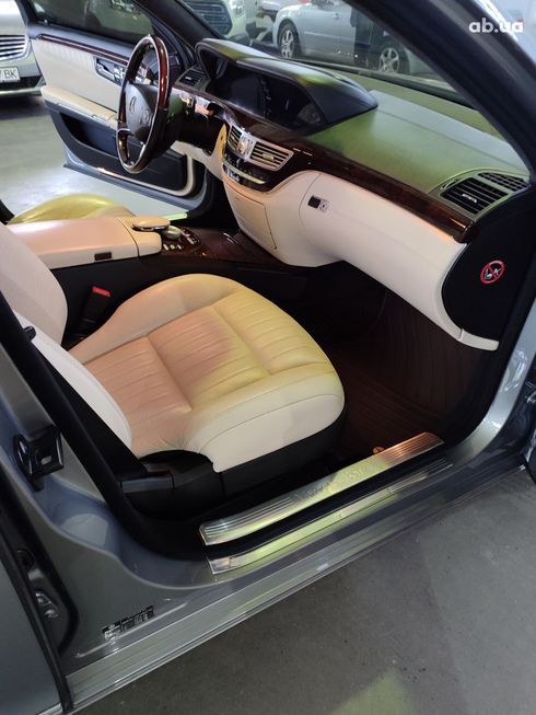 Mercedes-Benz S-Класс 2012 серый - фото 10