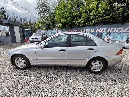 Mercedes-Benz C-Класс 2001 серебристый - фото 4