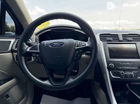 Ford Fusion 2019 - фото 14