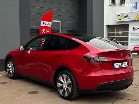 Tesla Model Y 2023 - фото 7