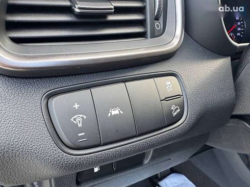 Kia Sorento 2019 - фото 13
