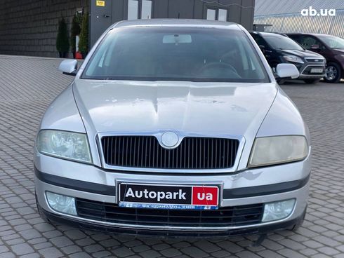 Skoda Octavia 2006 серый - фото 2