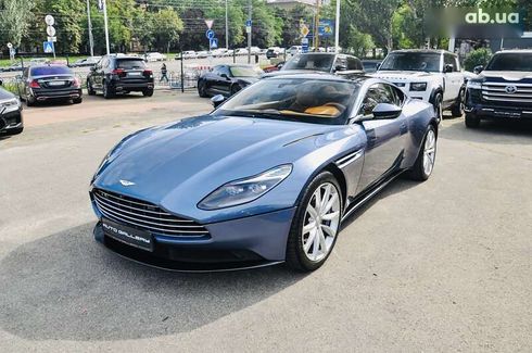 Aston Martin DB11 2017 - фото 11