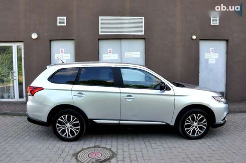 Mitsubishi Outlander 2016 - фото 7