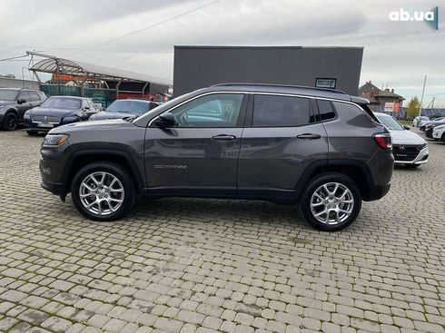 Jeep Compass 2022 - фото 4