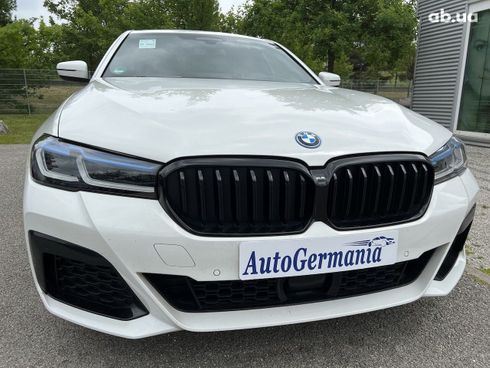 BMW 5 серия 2022 - фото 36