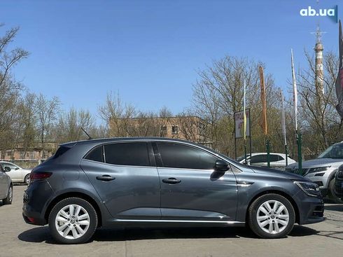 Renault Megane 2021 - фото 22