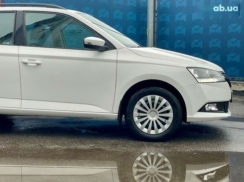 Skoda Fabia 2021 - фото 13
