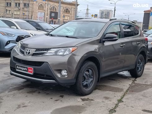 Toyota RAV4 2014 серый - фото 3