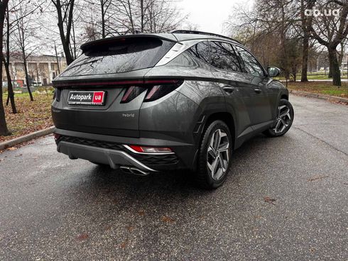 Hyundai Tucson 2022 серый - фото 6