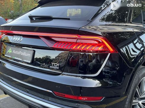 Audi Q8 2020 - фото 11