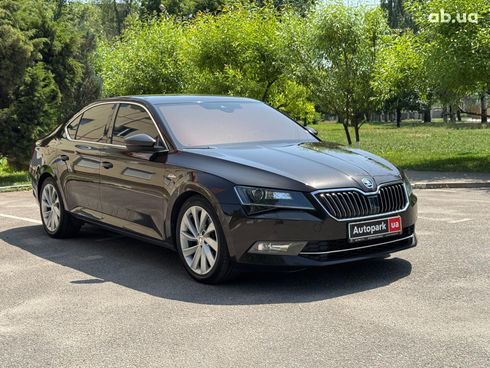 Skoda Superb 2016 коричневый - фото 7